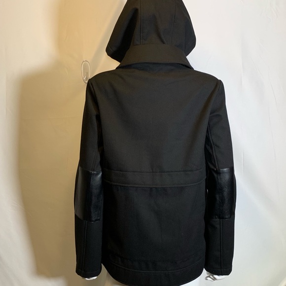 NWOT Fabletics Black Jacket Size Small - Picture 2 of 7